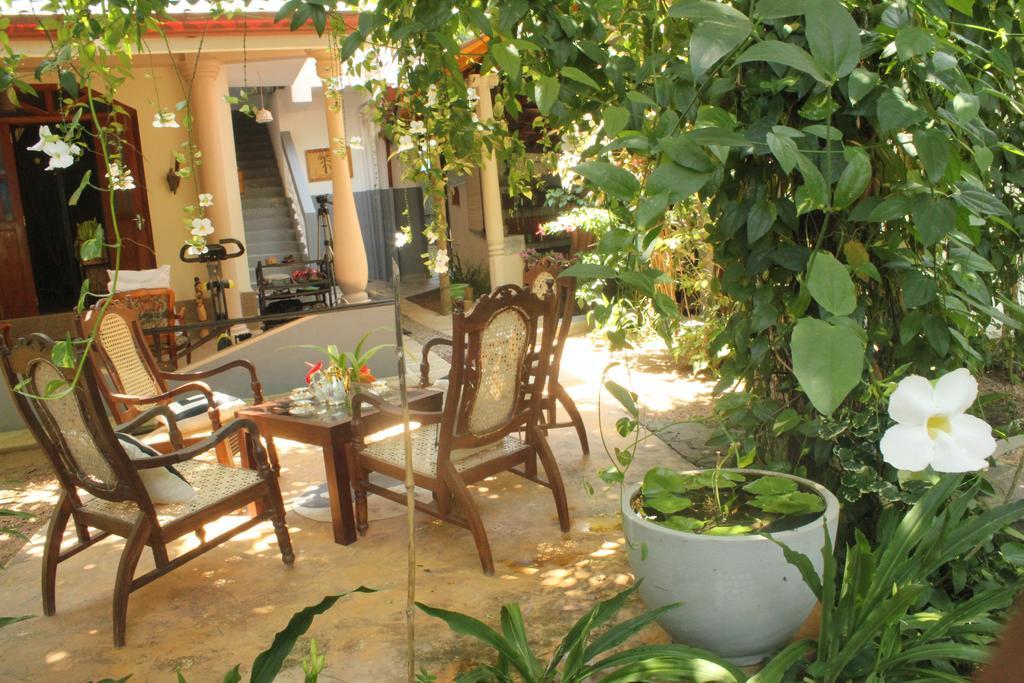 Dionis Villa Unawatuna Buitenkant foto