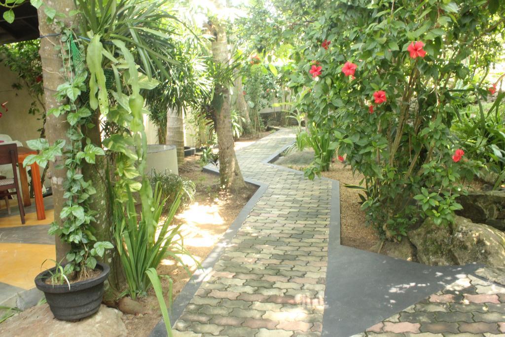 Dionis Villa Unawatuna Buitenkant foto