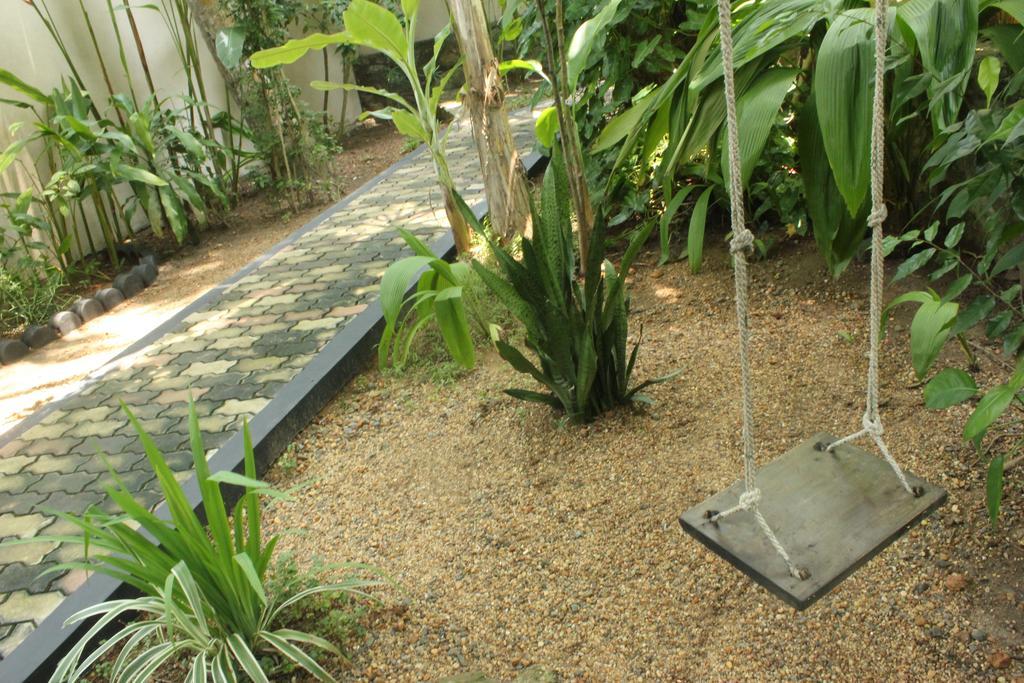 Dionis Villa Unawatuna Buitenkant foto