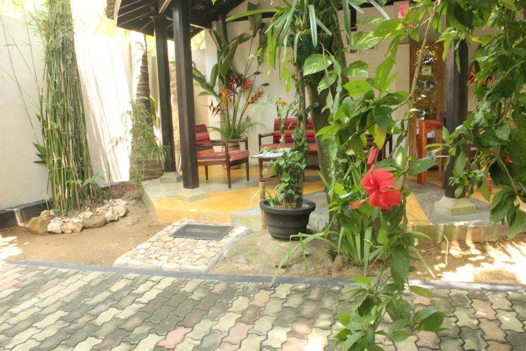Dionis Villa Unawatuna Buitenkant foto